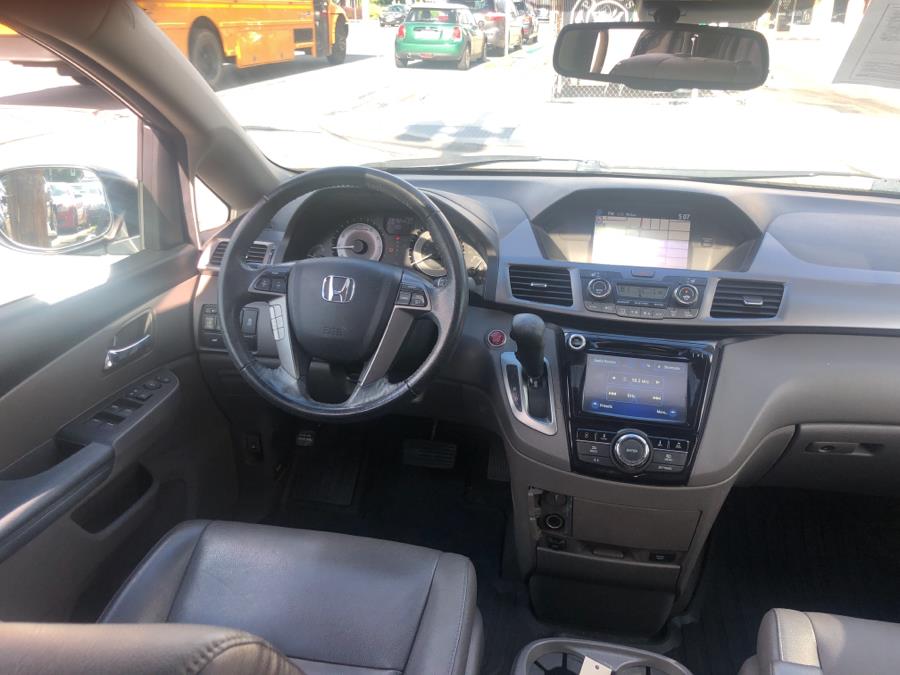 Used Honda Odyssey 5dr EX-L w/Navi 2014 | Signature Auto Sales. Franklin Square, New York Used Honda Odyssey 5dr EX-L w/Navi 2014 | Signature Auto Sales. Franklin Square, New York