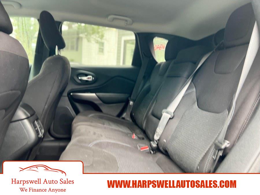 Used Jeep Cherokee Latitude 4x4 2019 | Harpswell Auto Sales Inc. Harpswell, Maine Used Jeep Cherokee Latitude 4x4 2019 | Harpswell Auto Sales Inc. Harpswell, Maine