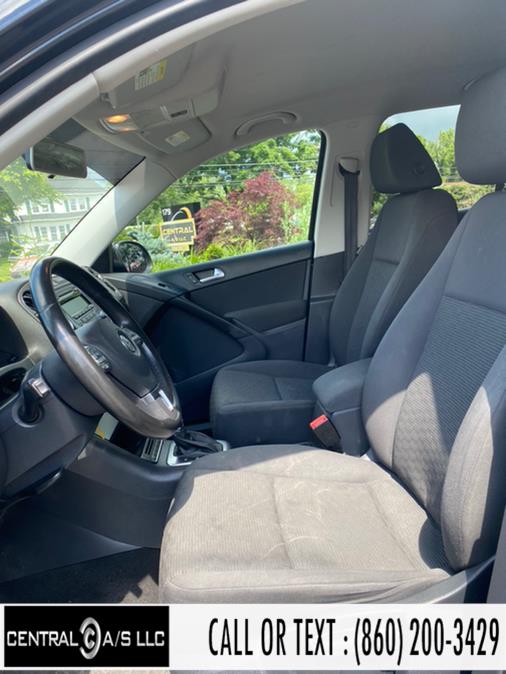 Used Volkswagen Tiguan 4WD 4dr Auto SE 2013 | Central A/S LLC. East Windsor, Connecticut Used Volkswagen Tiguan 4WD 4dr Auto SE 2013 | Central A/S LLC. East Windsor, Connecticut