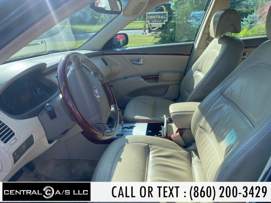 2006 Hyundai Azera 4dr Sdn SE, available for sale in East Windsor, Connecticut | Central A/S LLC. East Windsor, Connecticut 2006 Hyundai Azera 4dr Sdn SE, available for sale in East Windsor, Connecticut | Central A/S LLC. East Windsor, Connecticut