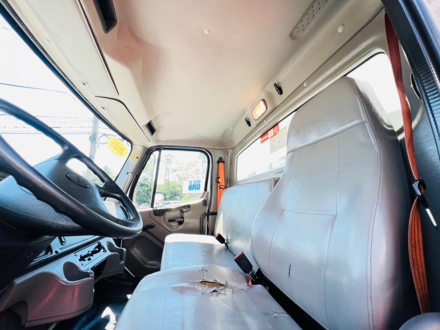 2018 FREIGHTLINER M2 26 FEET DRY BOX + LIFT GATE + NO CDL, available for sale in South Amboy, New Jersey | NJ Truck Spot. South Amboy, New Jersey 2018 FREIGHTLINER M2 26 FEET DRY BOX + LIFT GATE + NO CDL, available for sale in South Amboy, New Jersey | NJ Truck Spot. South Amboy, New Jersey
