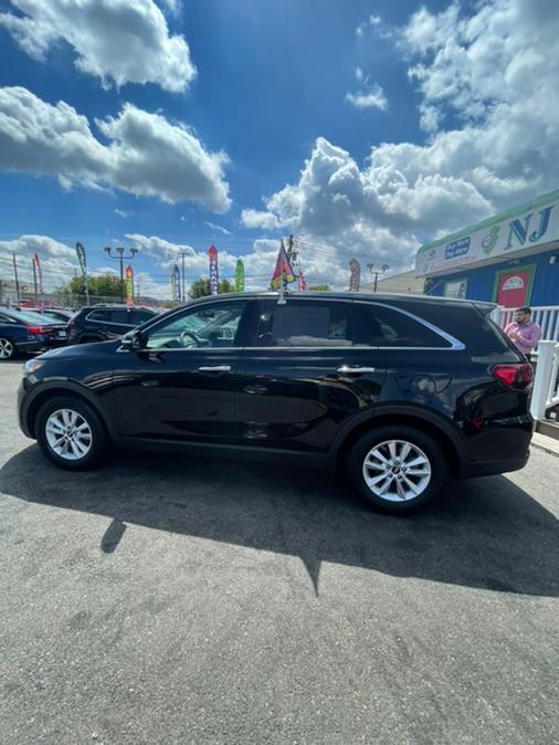 Used Kia Sorento LX V6 FWD 2020 | NJ Used Cars Center. Irvington, New Jersey Used Kia Sorento LX V6 FWD 2020 | NJ Used Cars Center. Irvington, New Jersey