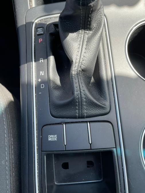 Used Kia Sorento LX V6 FWD 2020 | NJ Used Cars Center. Irvington, New Jersey Used Kia Sorento LX V6 FWD 2020 | NJ Used Cars Center. Irvington, New Jersey