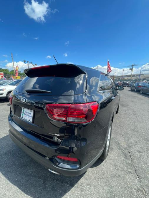 Used Kia Sorento LX V6 FWD 2020 | NJ Used Cars Center. Irvington, New Jersey Used Kia Sorento LX V6 FWD 2020 | NJ Used Cars Center. Irvington, New Jersey