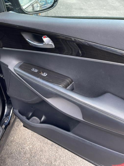 Used Kia Sorento LX V6 FWD 2020 | NJ Used Cars Center. Irvington, New Jersey Used Kia Sorento LX V6 FWD 2020 | NJ Used Cars Center. Irvington, New Jersey