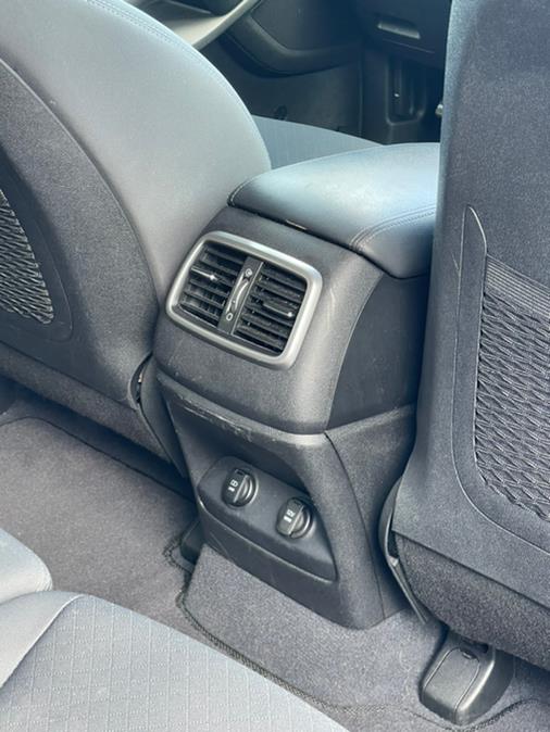 Used Kia Sorento LX V6 FWD 2020 | NJ Used Cars Center. Irvington, New Jersey Used Kia Sorento LX V6 FWD 2020 | NJ Used Cars Center. Irvington, New Jersey