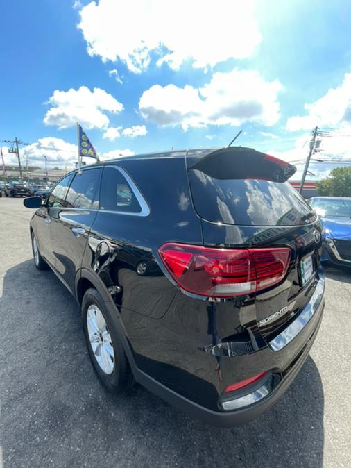 Used Kia Sorento LX V6 FWD 2020 | NJ Used Cars Center. Irvington, New Jersey Used Kia Sorento LX V6 FWD 2020 | NJ Used Cars Center. Irvington, New Jersey