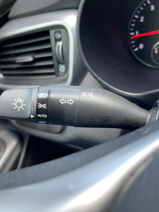 Used Kia Sorento LX V6 FWD 2020 | NJ Used Cars Center. Irvington, New Jersey Used Kia Sorento LX V6 FWD 2020 | NJ Used Cars Center. Irvington, New Jersey