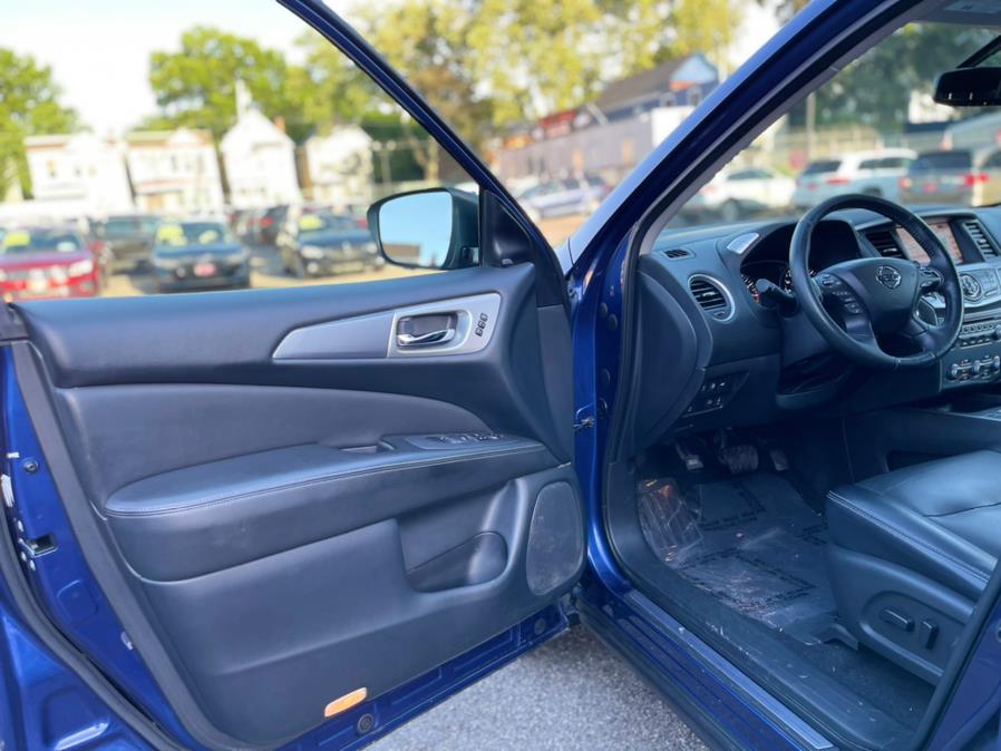 2018 Nissan Pathfinder 4x4 SL, available for sale in Irvington , New Jersey | Auto Haus of Irvington Corp. Irvington , New Jersey 2018 Nissan Pathfinder 4x4 SL, available for sale in Irvington , New Jersey | Auto Haus of Irvington Corp. Irvington , New Jersey