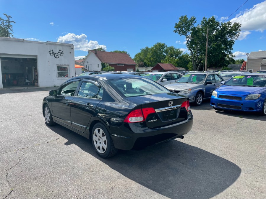 Used Honda Civic Sdn 4dr Auto LX 2010 | CT Car Co LLC. East Windsor, Connecticut Used Honda Civic Sdn 4dr Auto LX 2010 | CT Car Co LLC. East Windsor, Connecticut