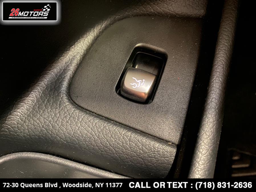 Used Mercedes-Benz E-Class E 300 4MATIC Sedan 2018 | 26 Motors Queens. Woodside, New York Used Mercedes-Benz E-Class E 300 4MATIC Sedan 2018 | 26 Motors Queens. Woodside, New York
