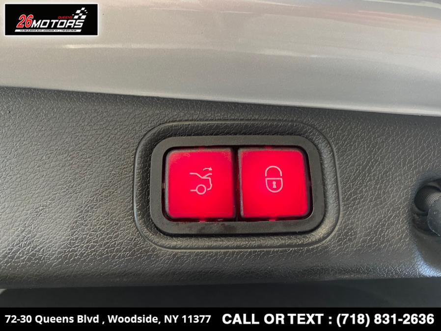 Used Mercedes-Benz E-Class E 300 4MATIC Sedan 2018 | 26 Motors Queens. Woodside, New York Used Mercedes-Benz E-Class E 300 4MATIC Sedan 2018 | 26 Motors Queens. Woodside, New York
