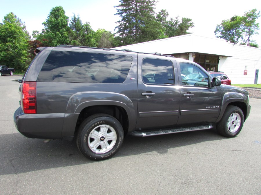 2011 Chevrolet Suburban 4WD 4dr 1500 LT, available for sale in East Windsor, Connecticut | United Auto Sales of E Windsor, Inc. East Windsor, Connecticut 2011 Chevrolet Suburban 4WD 4dr 1500 LT, available for sale in East Windsor, Connecticut | United Auto Sales of E Windsor, Inc. East Windsor, Connecticut