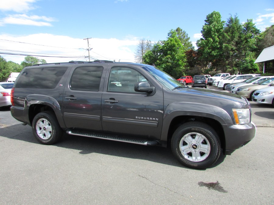 2011 Chevrolet Suburban 4WD 4dr 1500 LT, available for sale in East Windsor, Connecticut | United Auto Sales of E Windsor, Inc. East Windsor, Connecticut 2011 Chevrolet Suburban 4WD 4dr 1500 LT, available for sale in East Windsor, Connecticut | United Auto Sales of E Windsor, Inc. East Windsor, Connecticut