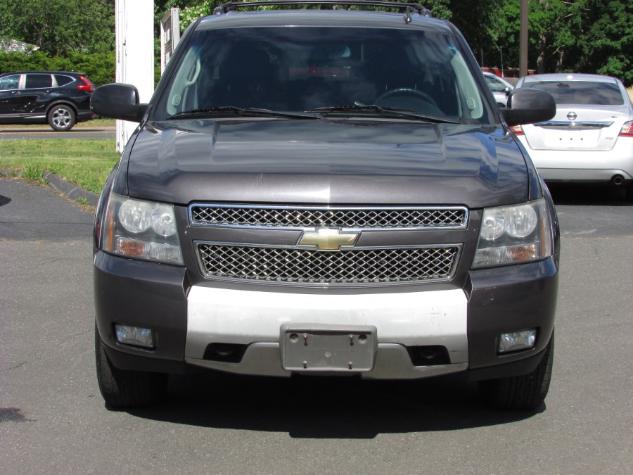 2011 Chevrolet Suburban 4WD 4dr 1500 LT, available for sale in East Windsor, Connecticut | United Auto Sales of E Windsor, Inc. East Windsor, Connecticut 2011 Chevrolet Suburban 4WD 4dr 1500 LT, available for sale in East Windsor, Connecticut | United Auto Sales of E Windsor, Inc. East Windsor, Connecticut