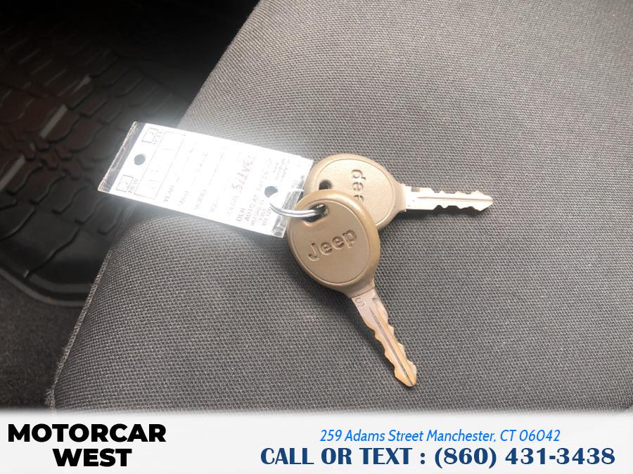 Used Jeep Wrangler 4WD 2dr Willys Wheeler 2016 | Motorcar West. Manchester, Connecticut Used Jeep Wrangler 4WD 2dr Willys Wheeler 2016 | Motorcar West. Manchester, Connecticut