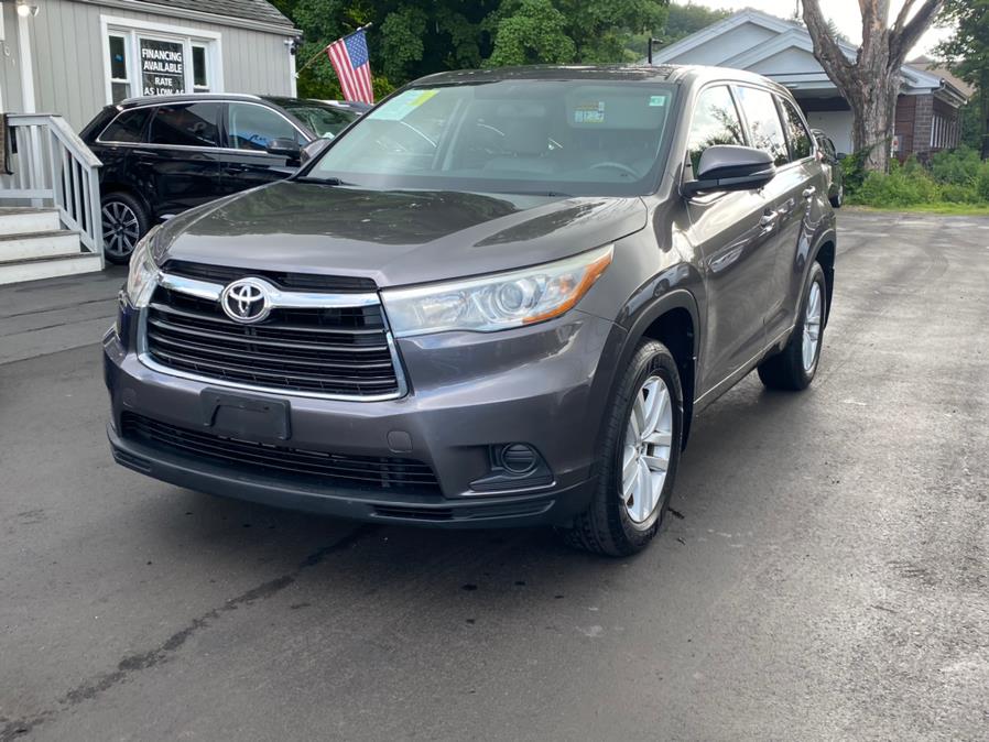 Used Toyota Highlander AWD 4dr V6 LE Plus (Natl) 2015 | Lava Motors 2 Inc. Canton, Connecticut Used Toyota Highlander AWD 4dr V6 LE Plus (Natl) 2015 | Lava Motors 2 Inc. Canton, Connecticut