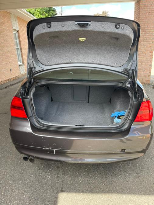 2006 BMW 3 Series 325i 4dr Sdn RWD, available for sale in New Britain, Connecticut | Supreme Automotive. New Britain, Connecticut 2006 BMW 3 Series 325i 4dr Sdn RWD, available for sale in New Britain, Connecticut | Supreme Automotive. New Britain, Connecticut