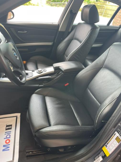 2006 BMW 3 Series 325i 4dr Sdn RWD, available for sale in New Britain, Connecticut | Supreme Automotive. New Britain, Connecticut 2006 BMW 3 Series 325i 4dr Sdn RWD, available for sale in New Britain, Connecticut | Supreme Automotive. New Britain, Connecticut
