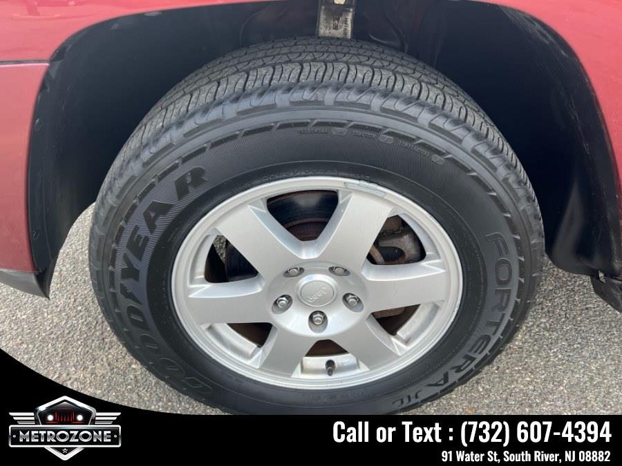 2008 Jeep Grand Cherokee 4WD 4dr Laredo, available for sale in South River, New Jersey | Metrozone Motor Group. South River, New Jersey 2008 Jeep Grand Cherokee 4WD 4dr Laredo, available for sale in South River, New Jersey | Metrozone Motor Group. South River, New Jersey