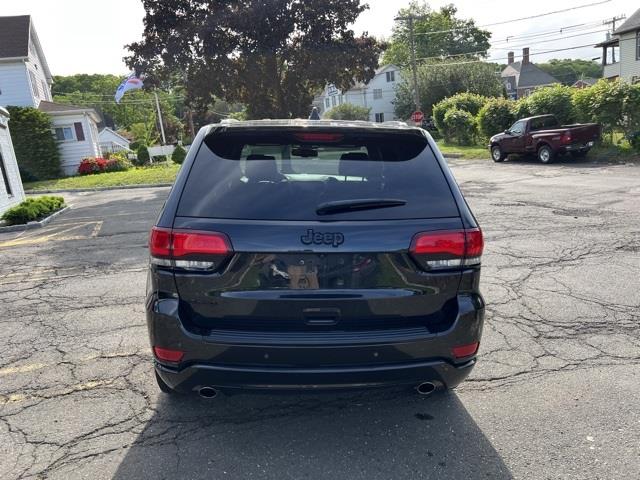 Used Jeep Grand Cherokee Altitude 2015 | Blasius of Danbury. Danbury, Connecticut Used Jeep Grand Cherokee Altitude 2015 | Blasius of Danbury. Danbury, Connecticut
