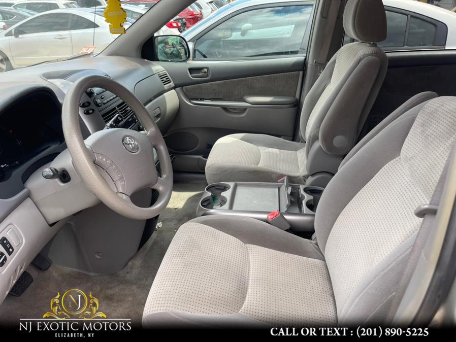 Used Toyota Sienna 5dr 7-Passenger Van CE FWD (Natl) 2007 | NJ Exotic Motors. Elizabeth, New Jersey Used Toyota Sienna 5dr 7-Passenger Van CE FWD (Natl) 2007 | NJ Exotic Motors. Elizabeth, New Jersey