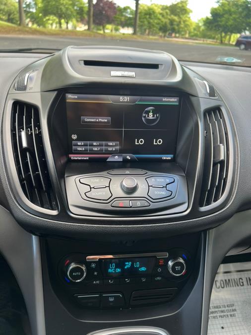 Used Ford Escape 4WD 4dr SE 2013 | Mikes Auto Sales LLC. Garfield, New Jersey Used Ford Escape 4WD 4dr SE 2013 | Mikes Auto Sales LLC. Garfield, New Jersey