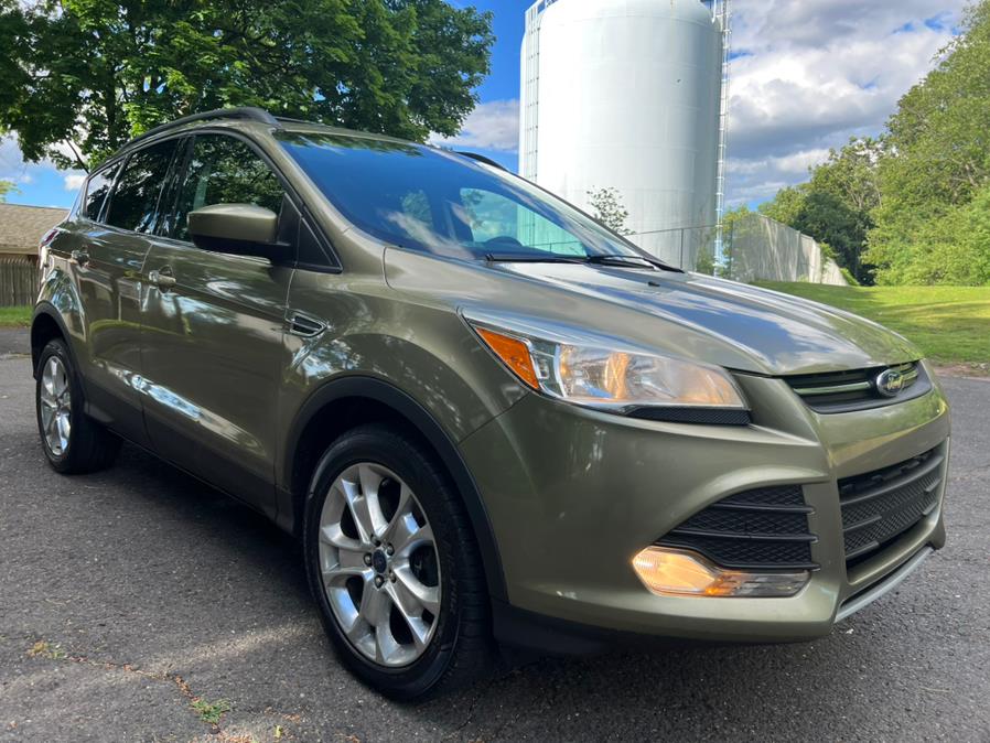 Used Ford Escape 4WD 4dr SE 2013 | Mikes Auto Sales LLC. Garfield, New Jersey Used Ford Escape 4WD 4dr SE 2013 | Mikes Auto Sales LLC. Garfield, New Jersey