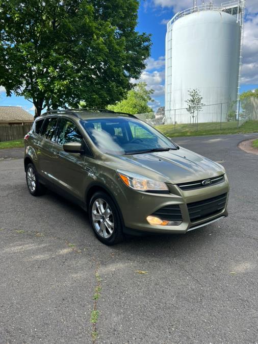 Used Ford Escape 4WD 4dr SE 2013 | Mikes Auto Sales LLC. Garfield, New Jersey Used Ford Escape 4WD 4dr SE 2013 | Mikes Auto Sales LLC. Garfield, New Jersey