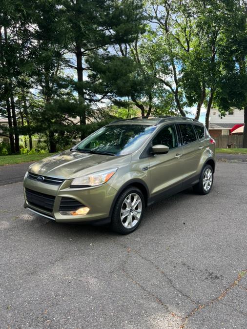 Used Ford Escape 4WD 4dr SE 2013 | Mikes Auto Sales LLC. Garfield, New Jersey Used Ford Escape 4WD 4dr SE 2013 | Mikes Auto Sales LLC. Garfield, New Jersey