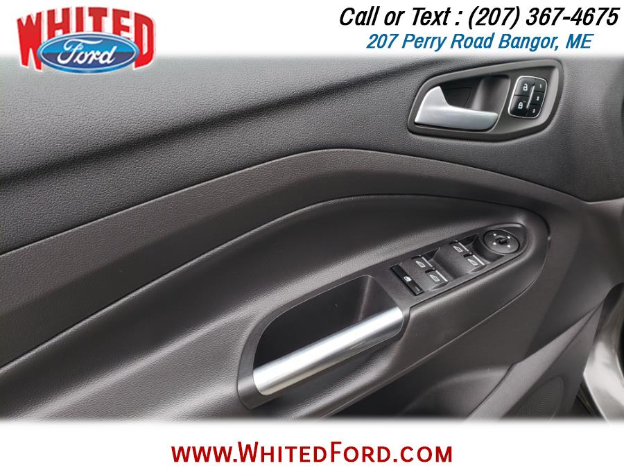 Used Ford Escape Titanium 4WD 2017 | Whited Ford. Bangor, Maine Used Ford Escape Titanium 4WD 2017 | Whited Ford. Bangor, Maine