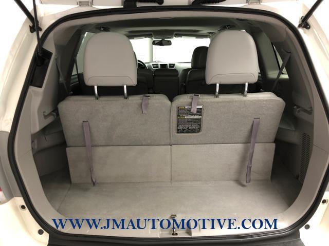 Used Toyota Highlander 4WD 4dr V6 Limited 2012 | J&M Automotive Sls&Svc LLC. Naugatuck, Connecticut Used Toyota Highlander 4WD 4dr V6 Limited 2012 | J&M Automotive Sls&Svc LLC. Naugatuck, Connecticut