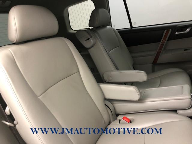 Used Toyota Highlander 4WD 4dr V6 Limited 2012 | J&M Automotive Sls&Svc LLC. Naugatuck, Connecticut Used Toyota Highlander 4WD 4dr V6 Limited 2012 | J&M Automotive Sls&Svc LLC. Naugatuck, Connecticut