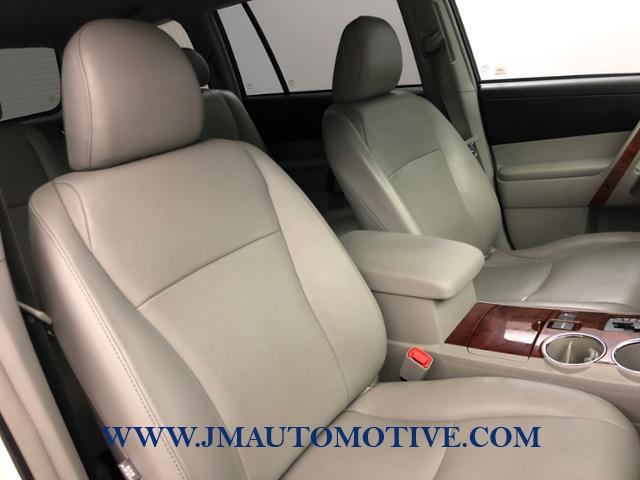 Used Toyota Highlander 4WD 4dr V6 Limited 2012 | J&M Automotive Sls&Svc LLC. Naugatuck, Connecticut Used Toyota Highlander 4WD 4dr V6 Limited 2012 | J&M Automotive Sls&Svc LLC. Naugatuck, Connecticut