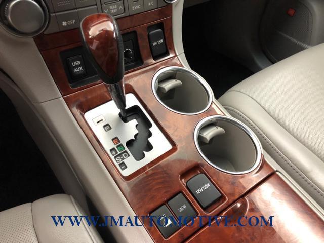 Used Toyota Highlander 4WD 4dr V6 Limited 2012 | J&M Automotive Sls&Svc LLC. Naugatuck, Connecticut Used Toyota Highlander 4WD 4dr V6 Limited 2012 | J&M Automotive Sls&Svc LLC. Naugatuck, Connecticut