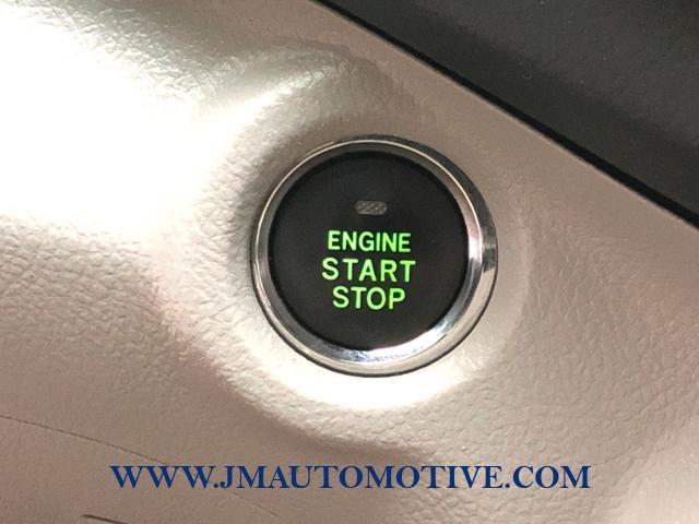 Used Toyota Highlander 4WD 4dr V6 Limited 2012 | J&M Automotive Sls&Svc LLC. Naugatuck, Connecticut Used Toyota Highlander 4WD 4dr V6 Limited 2012 | J&M Automotive Sls&Svc LLC. Naugatuck, Connecticut