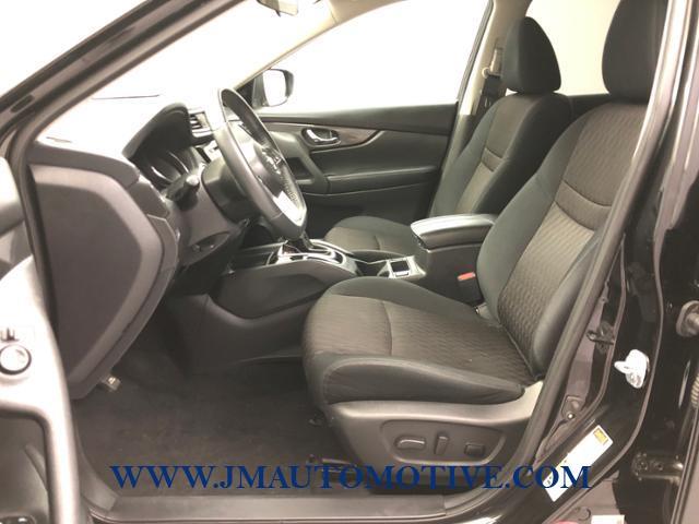 Used Nissan Rogue AWD SV 2017 | J&M Automotive Sls&Svc LLC. Naugatuck, Connecticut Used Nissan Rogue AWD SV 2017 | J&M Automotive Sls&Svc LLC. Naugatuck, Connecticut
