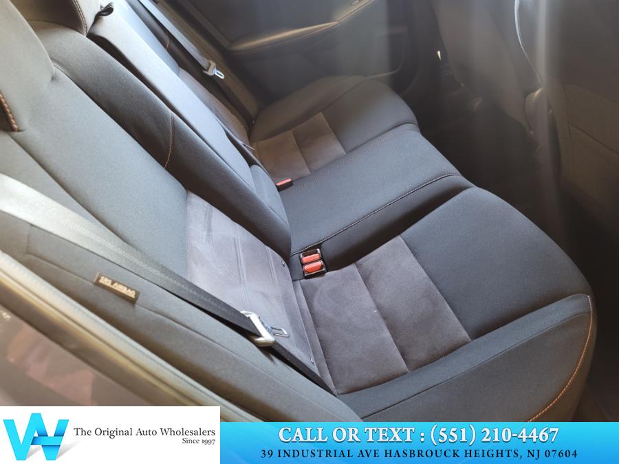 Used Nissan Sentra SR CVT 2020 | AW Auto & Truck Wholesalers, Inc. Hasbrouck Heights, New Jersey Used Nissan Sentra SR CVT 2020 | AW Auto & Truck Wholesalers, Inc. Hasbrouck Heights, New Jersey