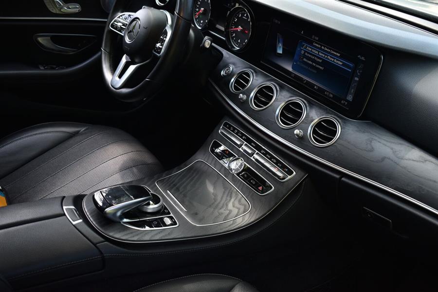 2019 Mercedes-benz E-class E 300 4MATIC AWD 4dr Sedan, available for sale in Great Neck, New York | Camy Cars. Great Neck, New York 2019 Mercedes-benz E-class E 300 4MATIC AWD 4dr Sedan, available for sale in Great Neck, New York | Camy Cars. Great Neck, New York
