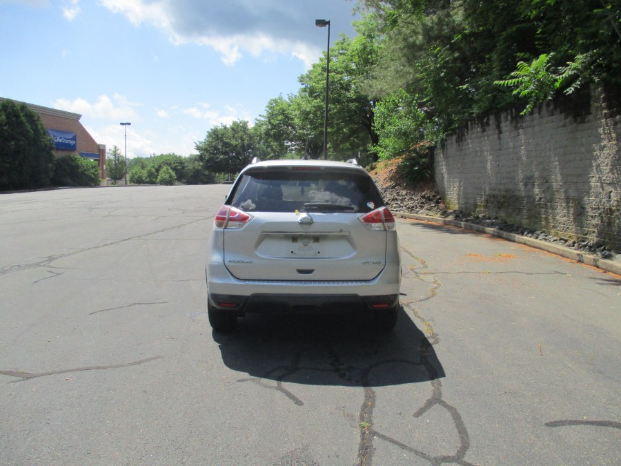 Used Nissan Rogue AWD 4dr SV 2016 | Universal Motors LLC. New Britain, Connecticut Used Nissan Rogue AWD 4dr SV 2016 | Universal Motors LLC. New Britain, Connecticut