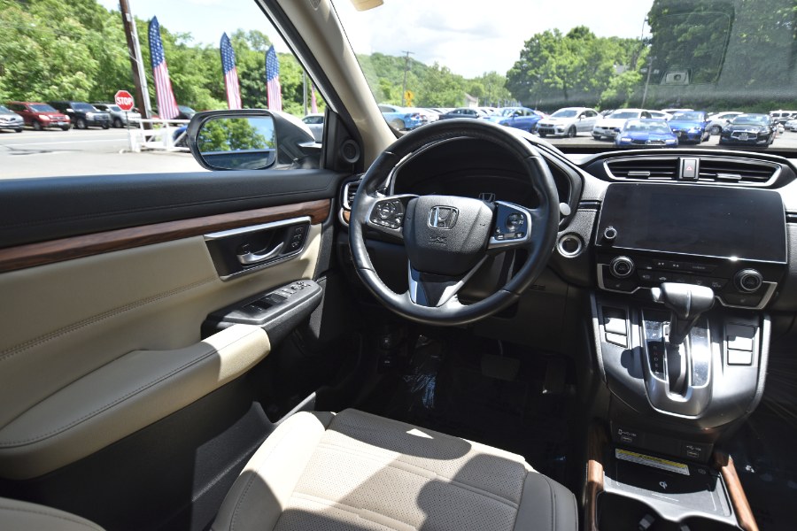 Used Honda CR-V Touring AWD 2020 | Highline Car Connection. Waterbury, Connecticut Used Honda CR-V Touring AWD 2020 | Highline Car Connection. Waterbury, Connecticut