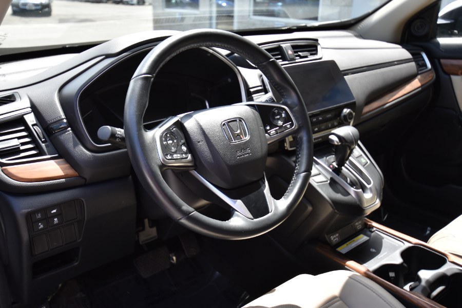 Used Honda CR-V Touring AWD 2020 | Highline Car Connection. Waterbury, Connecticut Used Honda CR-V Touring AWD 2020 | Highline Car Connection. Waterbury, Connecticut