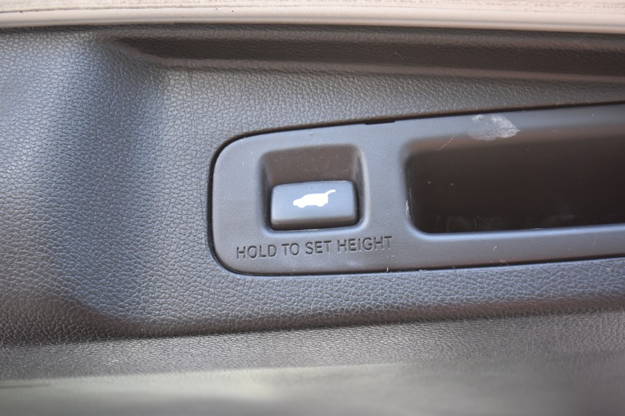 Used Honda CR-V Touring AWD 2020 | Highline Car Connection. Waterbury, Connecticut Used Honda CR-V Touring AWD 2020 | Highline Car Connection. Waterbury, Connecticut