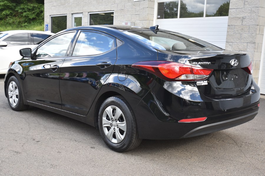 Used Hyundai Elantra 4dr Sdn Auto Value Edition 2016 | Highline Car Connection. Waterbury, Connecticut Used Hyundai Elantra 4dr Sdn Auto Value Edition 2016 | Highline Car Connection. Waterbury, Connecticut