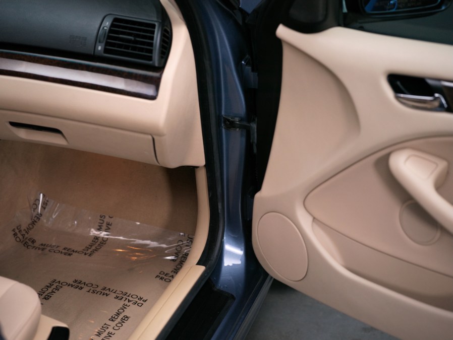 2004 BMW 3 Series 325xi 4dr Sdn AWD, available for sale in North Salem, New York | Meccanic Shop North Inc. North Salem, New York 2004 BMW 3 Series 325xi 4dr Sdn AWD, available for sale in North Salem, New York | Meccanic Shop North Inc. North Salem, New York