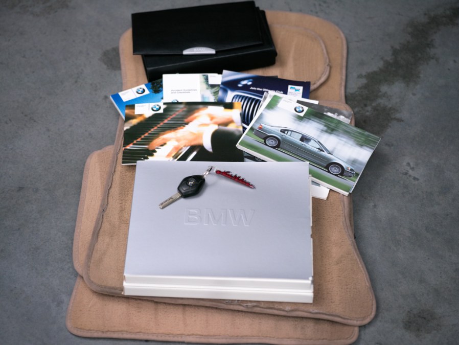 2004 BMW 3 Series 325xi 4dr Sdn AWD, available for sale in North Salem, New York | Meccanic Shop North Inc. North Salem, New York 2004 BMW 3 Series 325xi 4dr Sdn AWD, available for sale in North Salem, New York | Meccanic Shop North Inc. North Salem, New York