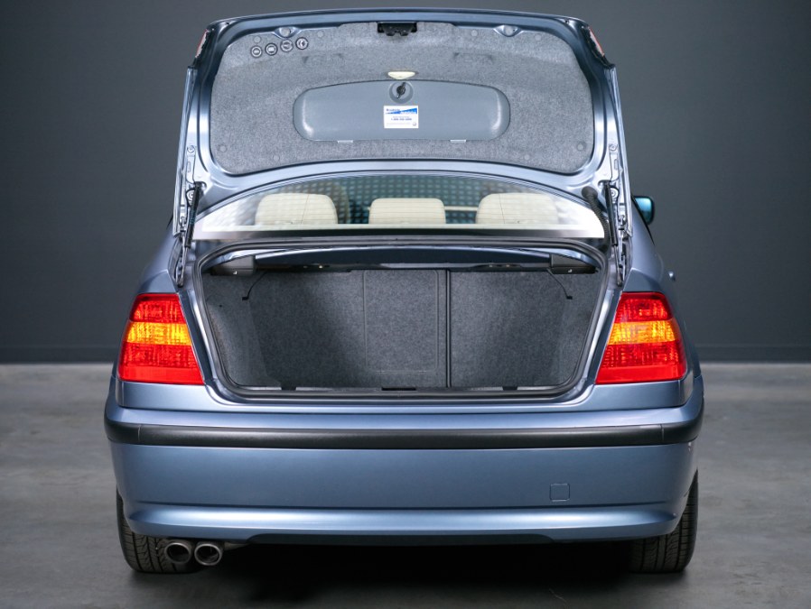 2004 BMW 3 Series 325xi 4dr Sdn AWD, available for sale in North Salem, New York | Meccanic Shop North Inc. North Salem, New York 2004 BMW 3 Series 325xi 4dr Sdn AWD, available for sale in North Salem, New York | Meccanic Shop North Inc. North Salem, New York