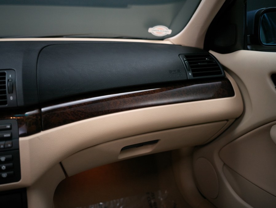 2004 BMW 3 Series 325xi 4dr Sdn AWD, available for sale in North Salem, New York | Meccanic Shop North Inc. North Salem, New York 2004 BMW 3 Series 325xi 4dr Sdn AWD, available for sale in North Salem, New York | Meccanic Shop North Inc. North Salem, New York