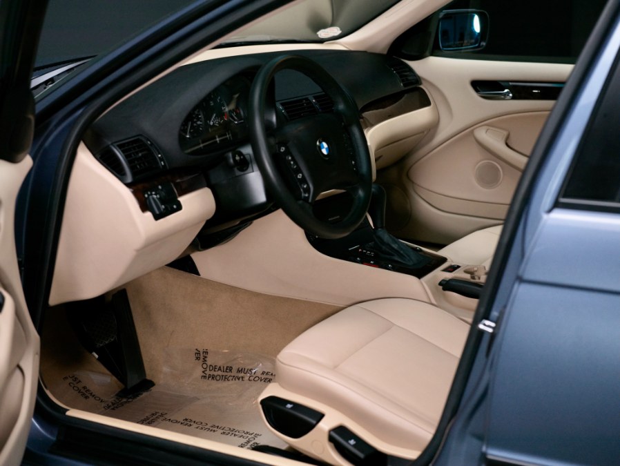 2004 BMW 3 Series 325xi 4dr Sdn AWD, available for sale in North Salem, New York | Meccanic Shop North Inc. North Salem, New York 2004 BMW 3 Series 325xi 4dr Sdn AWD, available for sale in North Salem, New York | Meccanic Shop North Inc. North Salem, New York