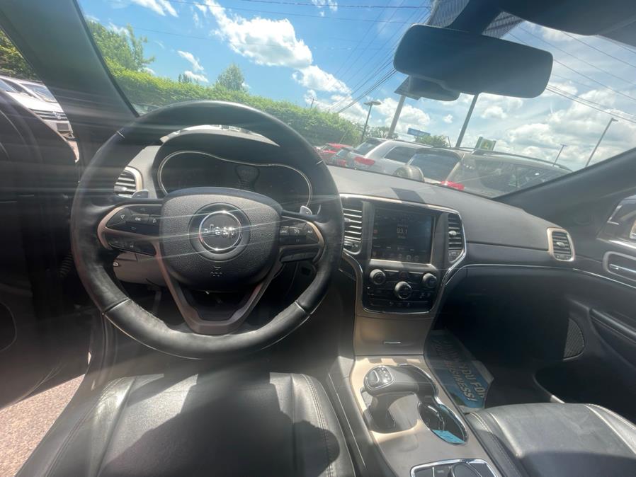 2015 Jeep Grand Cherokee 4WD 4dr Limited, available for sale in Raynham, Massachusetts | J & A Auto Center. Raynham, Massachusetts 2015 Jeep Grand Cherokee 4WD 4dr Limited, available for sale in Raynham, Massachusetts | J & A Auto Center. Raynham, Massachusetts